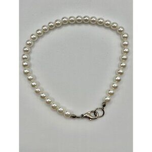 Simple Faux Pearl Bead Bracelet Classic Ivory Cream Feminine Coquette‎ Stackable